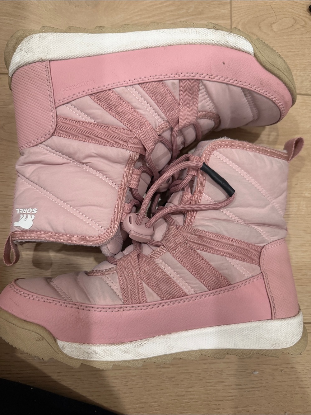 Sorel Kids Pink Snow Boots with Bungee Lace
